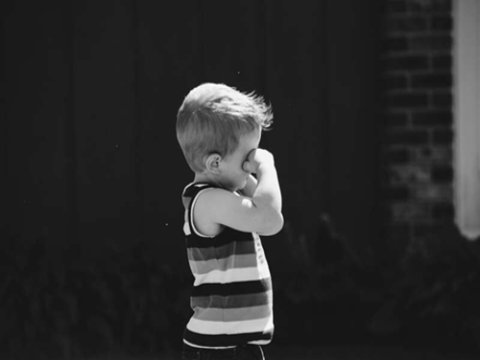Nghiên cứu cho thấy trẻ em thành thị dễ bị dị ứng hơn