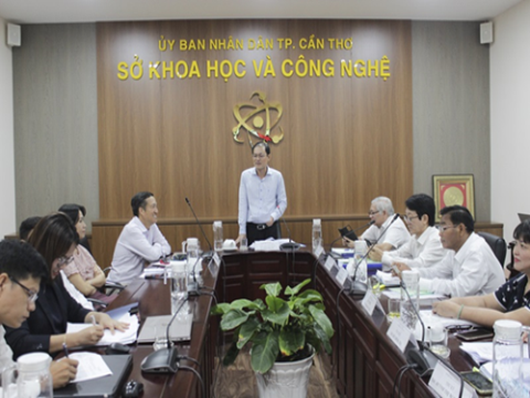 Nghiệm thu Đề tài KHXH “Thực trạng và giải pháp phát triển hệ thống du lịch thông minh để thu hút du khách đến thành phố Cần Thơ” - Hướng đi chiến lược cho ngành du lịch trong thời đại số
