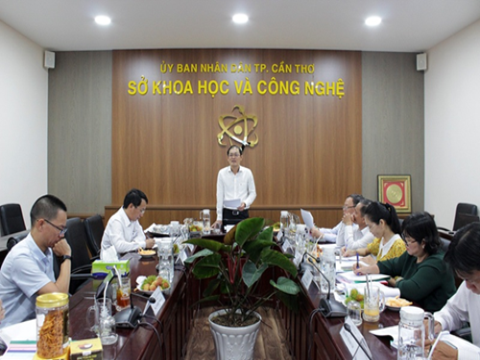 Nghiệm thu dự án KH&CN Xây dựng mô hình ứng dụng công nghệ nhân giống nấm dạng dịch thể và sản xuất nấm ăn – nấm dược liệu tại TP. Cần Thơ
