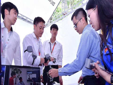 Khơi dậy tinh thần khởi nghiệp của tuổi trẻ