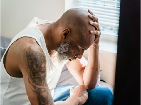 Môi trường sống và căng thẳng tâm lý có thể khiến cơ thể lão hóa nhanh hơn