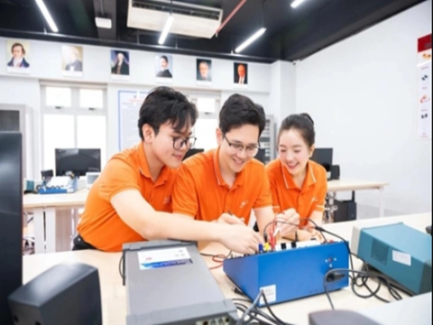 Dấu ấn và thách thức của giáo dục Việt Nam qua các năm Ngọ