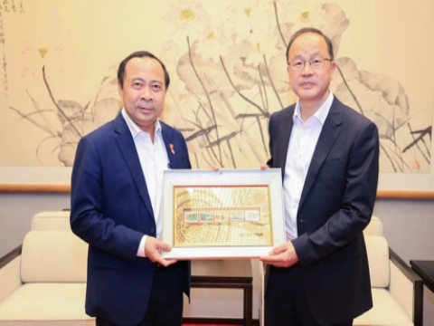 Bộ trưởng Vũ Hải Quân làm việc với Đại học Bắc Kinh, thúc đẩy hợp tác công nghệ