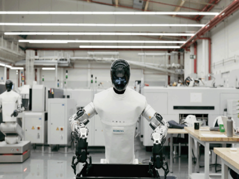 Siemens và Humanoid thử nghiệm robot HMND 01 Alpha trong logistics