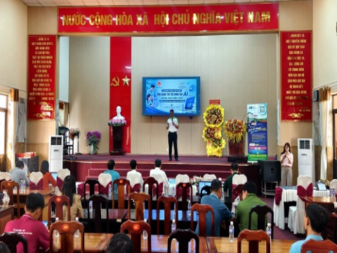 Mỹ Xuyên tập huấn ứng dụng AI nâng cao hiệu suất công tác hành chính, quản lý