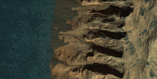 sạt lở đất ở hẻm núi Ganges Chasma.